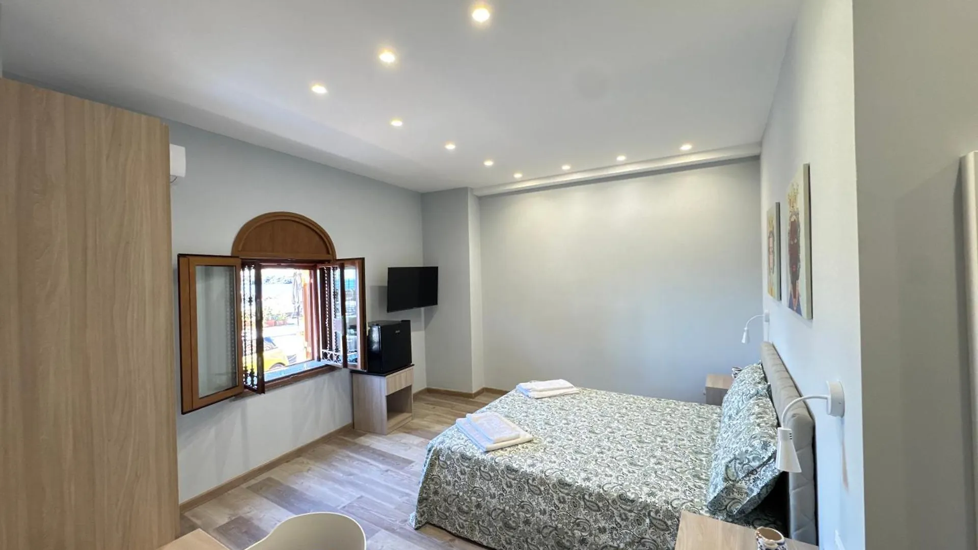 Casa Calipso Hotell Catania 0*,  Italien